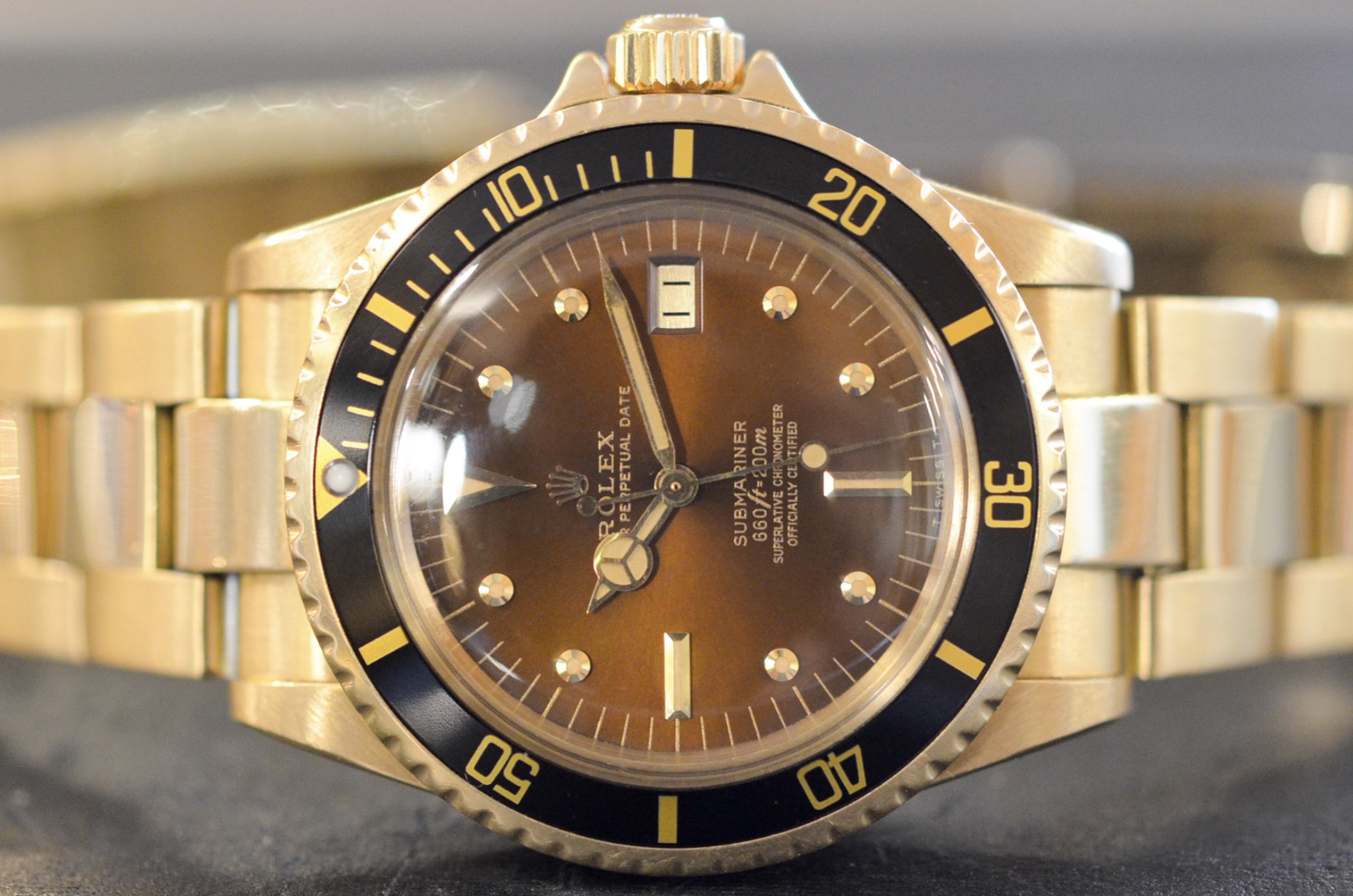 Gold Rolex Submariner Ref 1680 Tropical - Rolex Passion Market