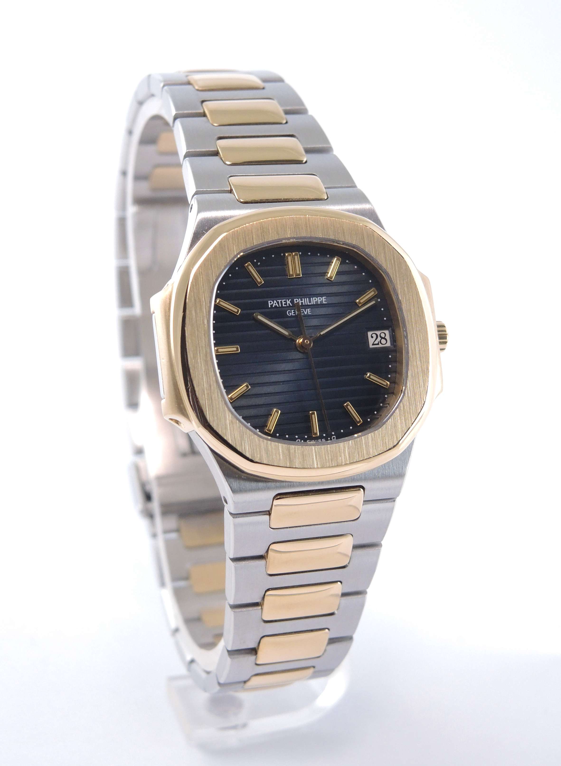 patek nautilus cost