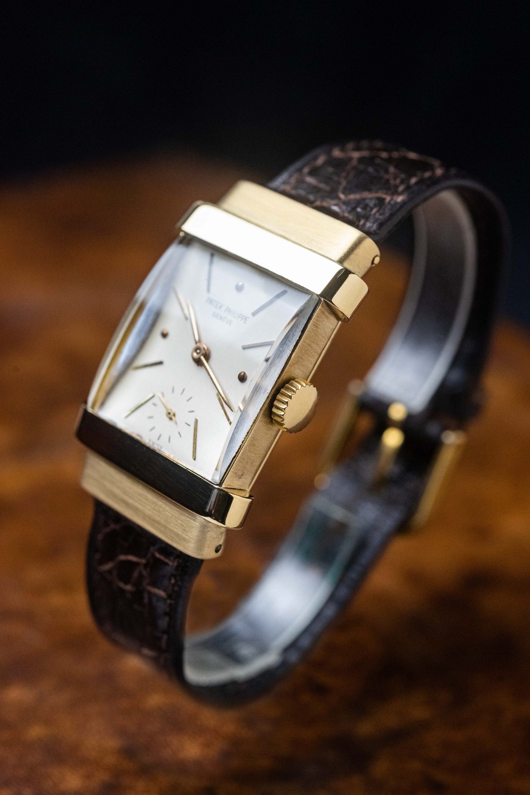 Patek Philippe Top Hat ref. 1450 in 18k Yellow Gold - Rolex Passion Market