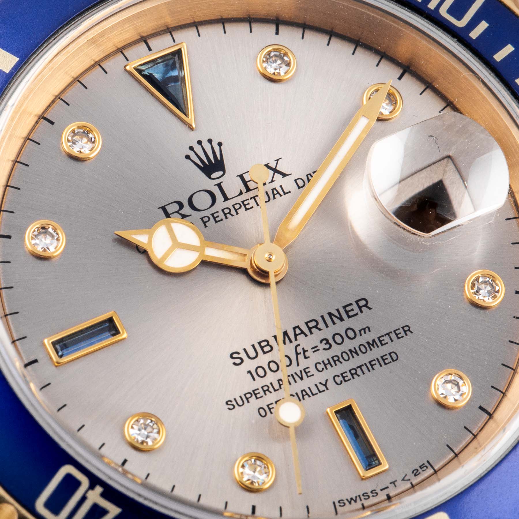 Rolex Submariner Date 16618 Factory Serti Diamond Dial