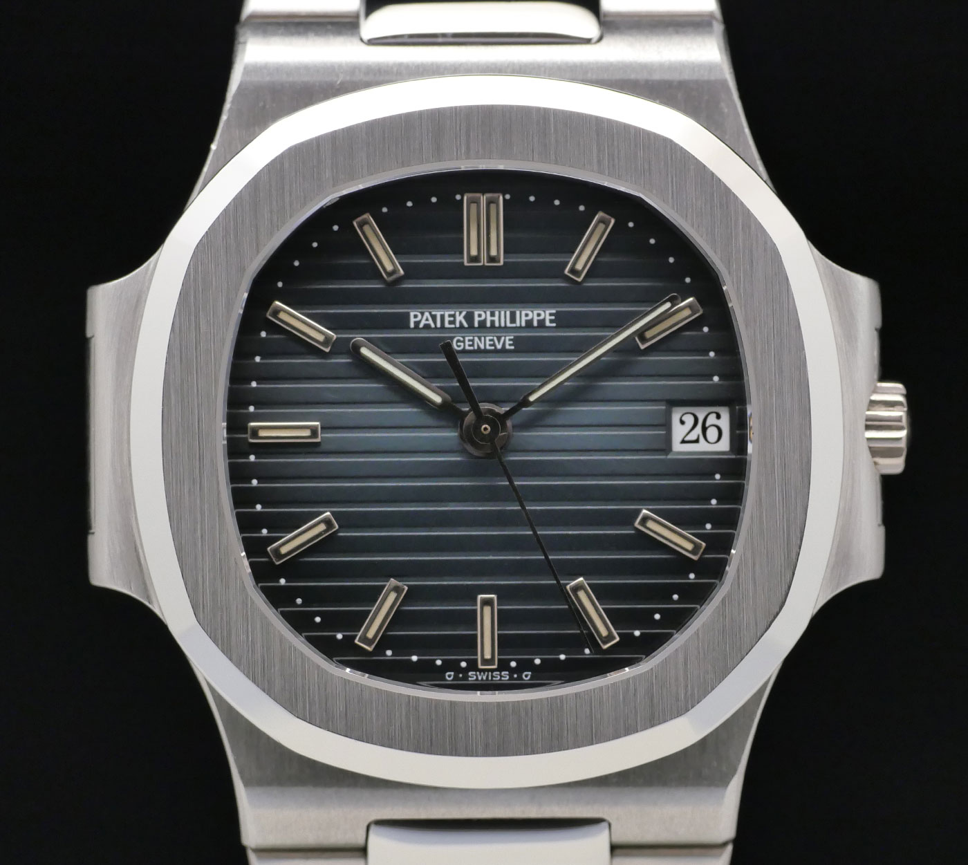 Patek Philippe 3800 with copy of extract of archieves - Watch Dealer